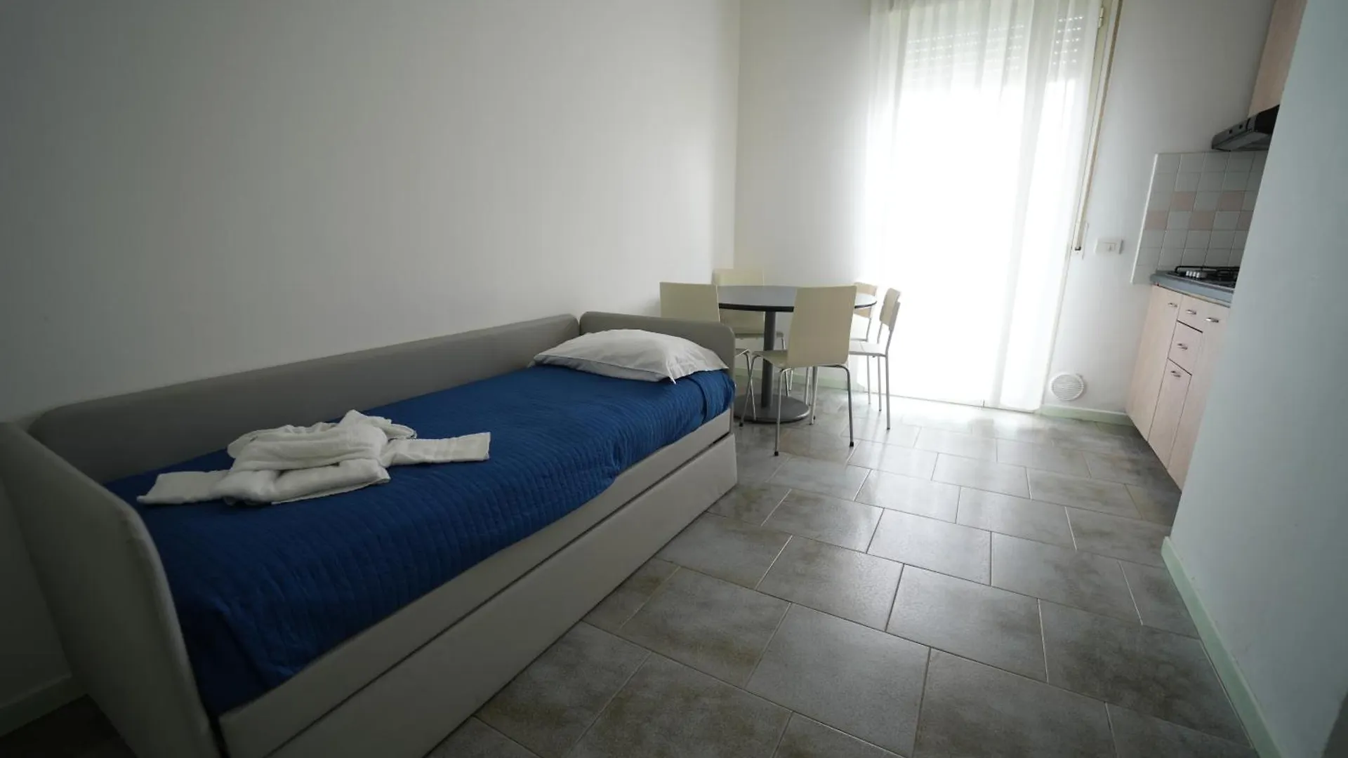 *** Aparthotel Lugano Residence Rimini Italy