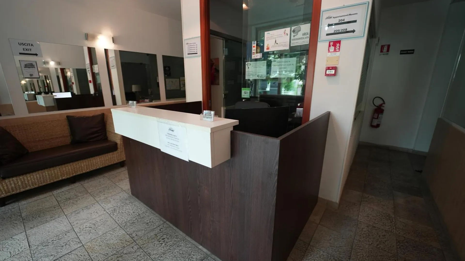 *** Aparthotel Lugano Residence Rimini Italy